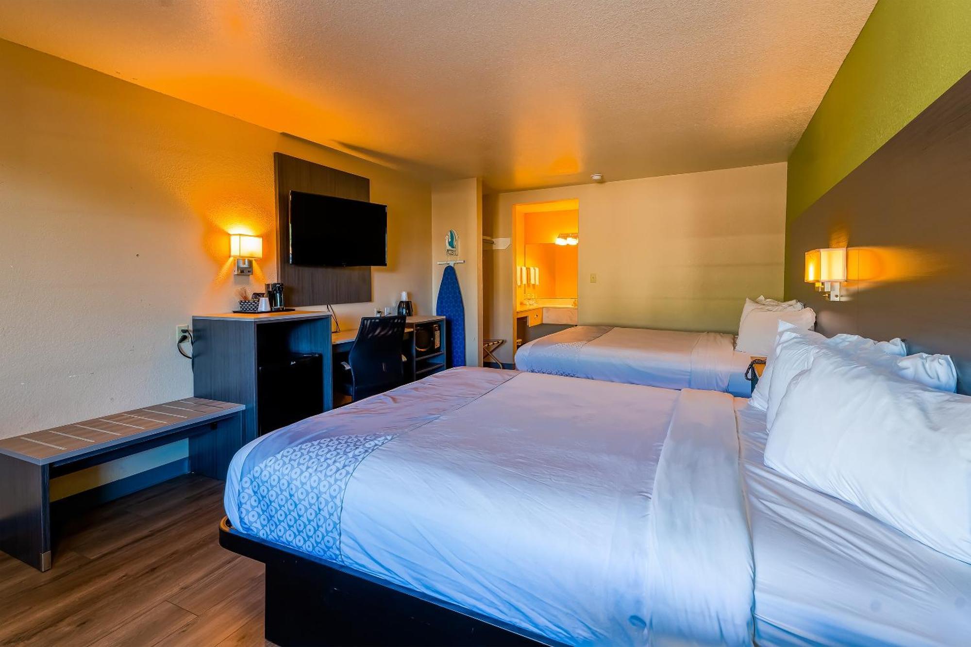 Oyo Hotel Yoakum West Dış mekan fotoğraf