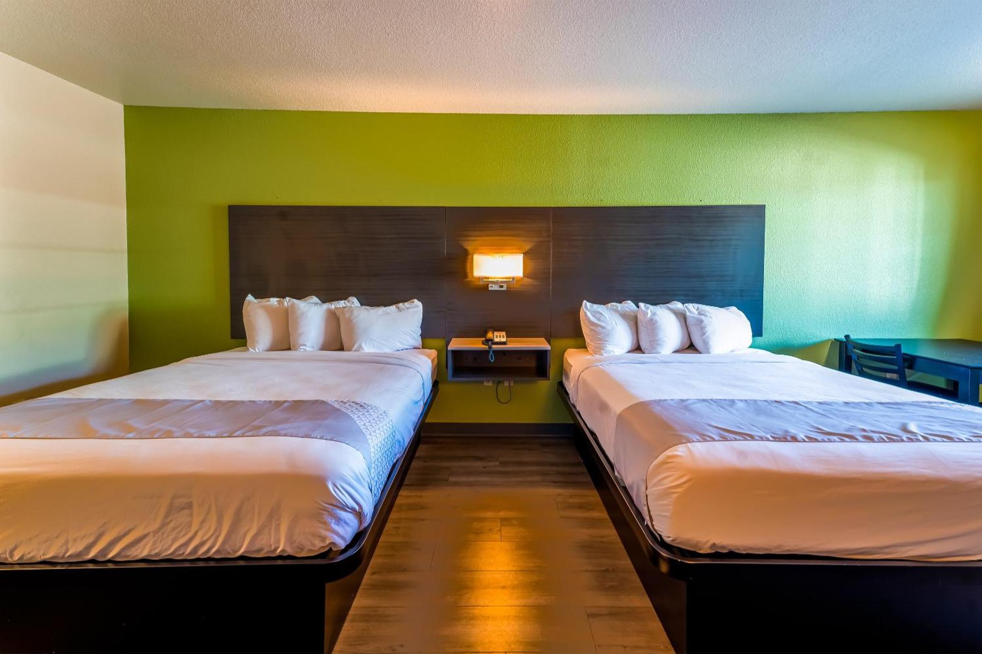 Oyo Hotel Yoakum West Dış mekan fotoğraf