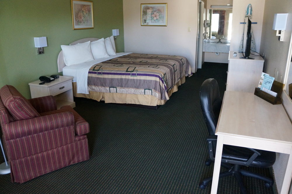 Oyo Hotel Yoakum West Dış mekan fotoğraf